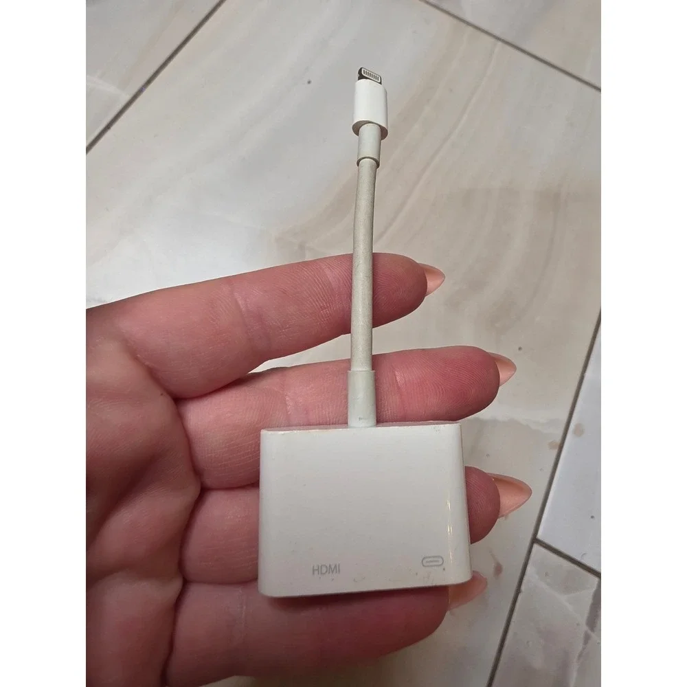 Apple Lightning Digital AV Adapter HDMI Model A1438 White for‎ iPhone iPad F3